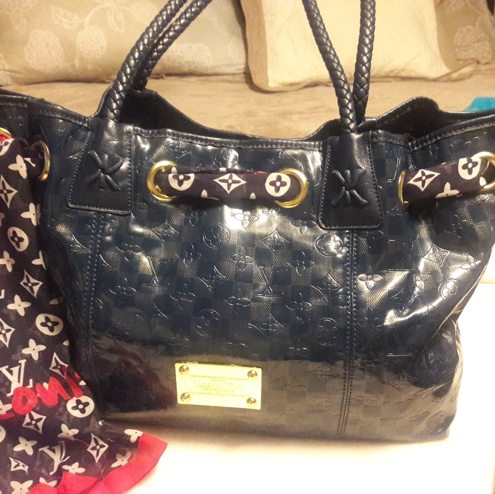 A cute blue handbag